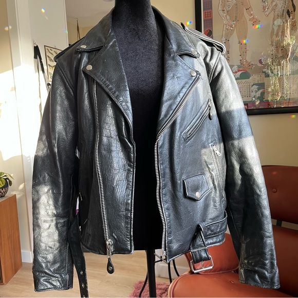 Bonus Genuine Leather Jacket - Picture 2 of 12